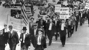 Strikers march through San Francisco streets during the 1934 strike