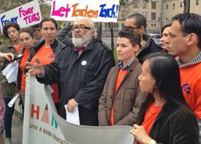 Teachers at International High School at Prospect Heights announce their test boycott