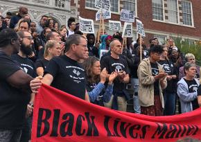 Seattle teachers and students rally at lunchtime on the steps of Garfield High School