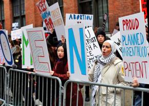 Confronting the anti-choice bigots outside a Planned Parenthood clinic in New York City