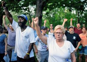 Protesters show their solidarity after the police murder of Justine Damond